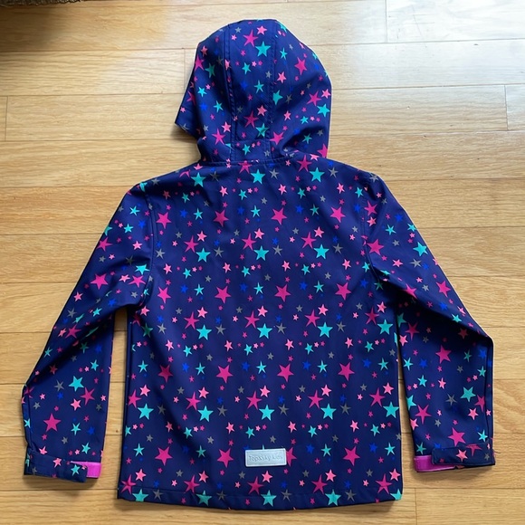 Hooded soft shell kids rain jacket - Picture 2 of 5